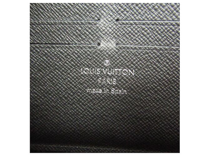 Louis Vuitton Damier Graphite Zippy Dragon Wallet Black - view 13