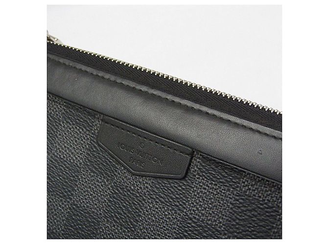 Louis Vuitton Damier Graphite Zippy Dragon Wallet Black - view 6