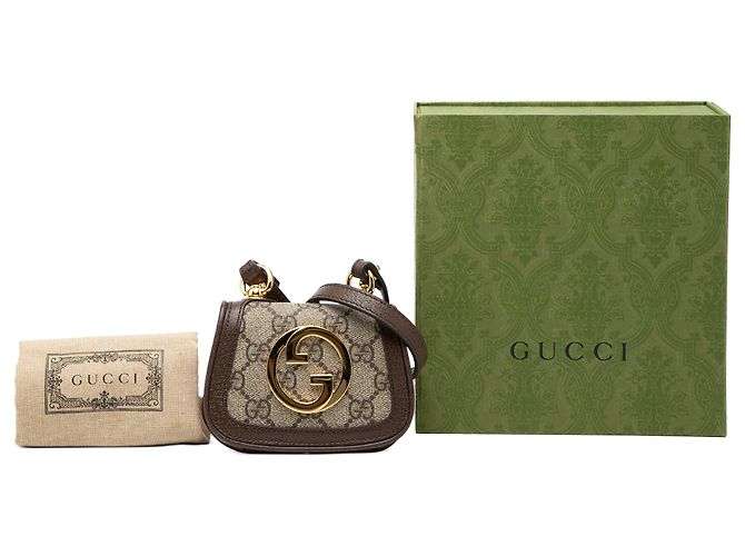 Tarjetero Gucci Beige GG Supreme Blondie con Correa - vista 8