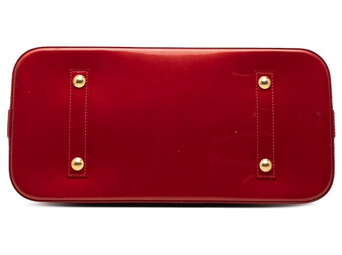 Louis Vuitton Alma GM in Vernis Monogram Rosso - vista 3