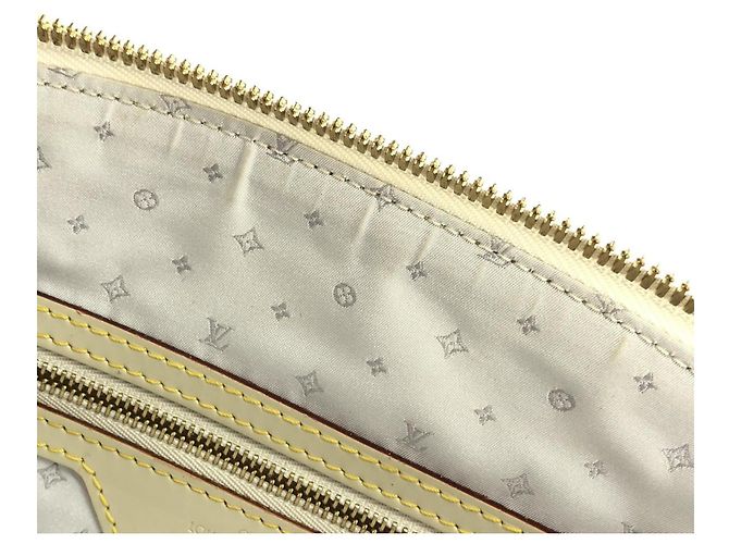 Borsa Lockit PM Suhali di Louis Vuitton Bianco - vista 9