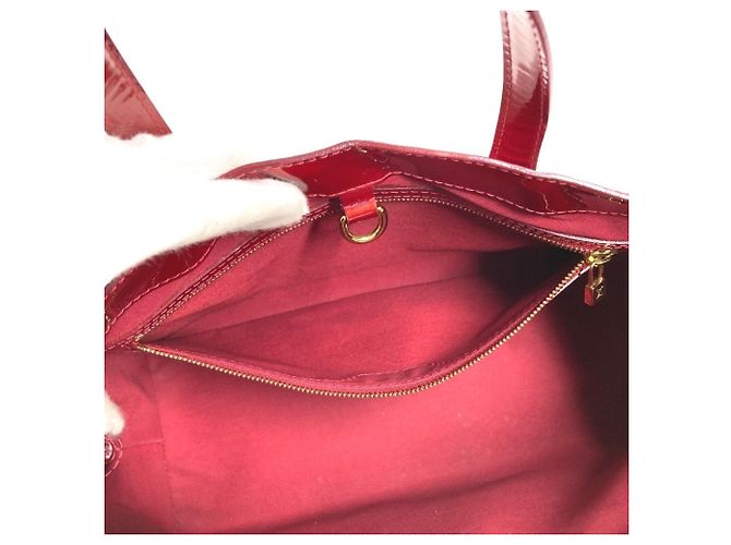 Borsa Louis Vuitton Monogram Vernis Wilshire PM Rosso - vista 11