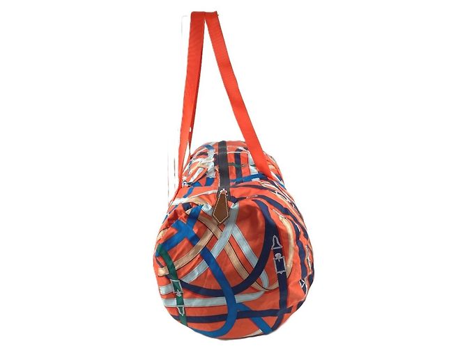 Hermès Borsa Duffle 44 HERMES Cavalcadour Airsilk Arancione - vista 4