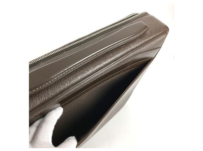 Louis Vuitton Taiga Odessa Tragetasche Braun - Ansicht 13