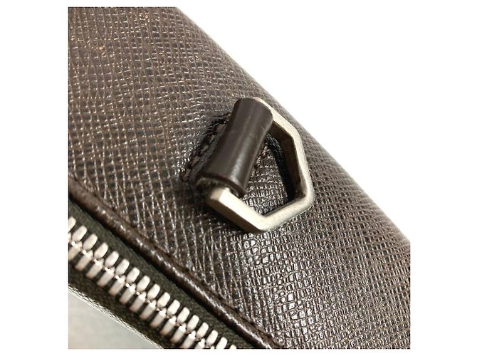 Louis Vuitton Taiga Odessa Tragetasche Braun - Ansicht 16