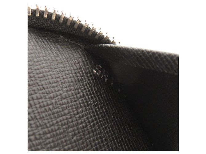 Louis Vuitton Zippy Organizer Epi Long Wallet Black - view 9