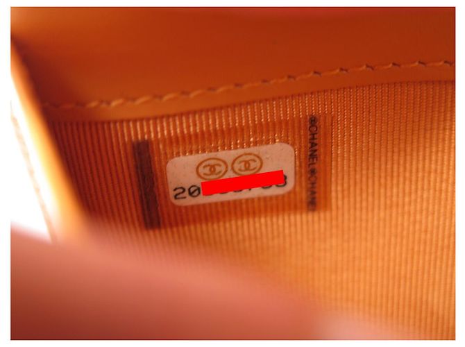 CHANEL BOY QUILTED PATENTLEDER ORANGE GELDBÖRSE - Ansicht 10
