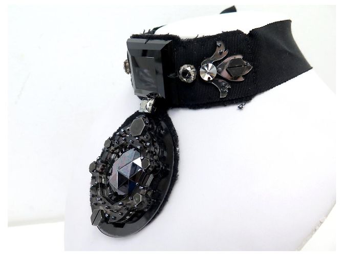 COLLANA LANVIN CHOKER CON PENDENTE A NODO 10 ANNI NERO ALBER ELBAZ - vista 2