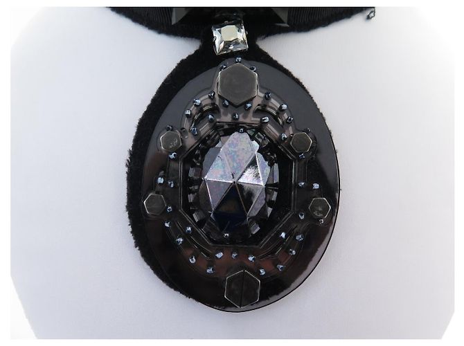 COLLANA LANVIN CHOKER CON PENDENTE A NODO 10 ANNI NERO ALBER ELBAZ - vista 3