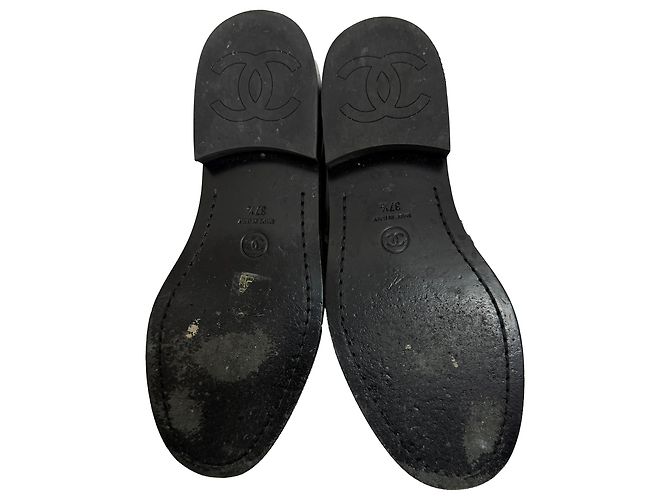 Timeless Mocassini con logo lucido Chanel in pelle di vitello nera Nero - vista 10