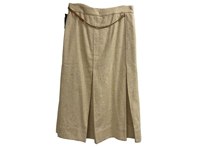 Falda midi plisada de seda beige adornada de Victoria Beckham - vista 2