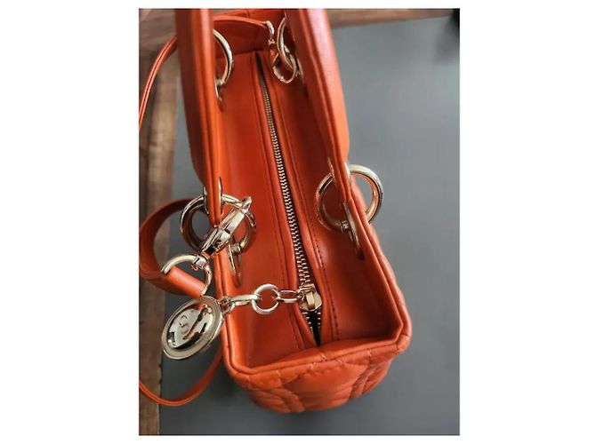 Lady Dior Dior Lady Large Handtasche aus orangefarbenem Cannage-Leder - Ansicht 11