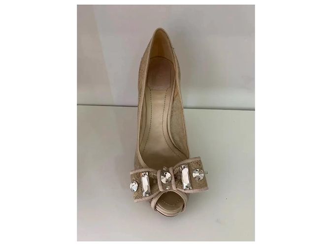 Sandali in pizzo Christian Dior con fiocco beige - vista 2