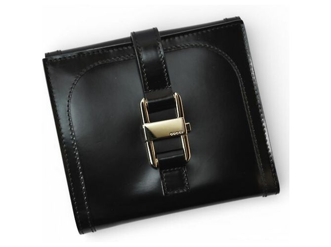 Gucci Bi-Fold Geldbörse aus schwarzem Emaille-Leder - Ansicht 3
