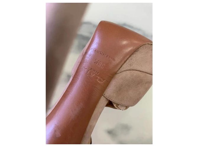 Sandali con platform Alaïa in suede rosa - vista 5