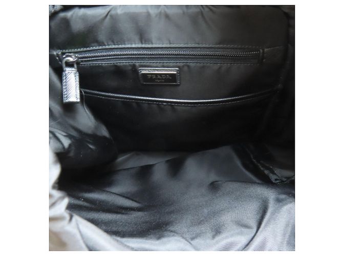 Prada Nylon-Rucksack - Modell 2VZ056 Schwarz - Ansicht 5