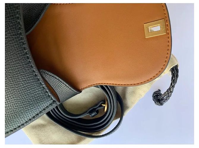 Borsa a cintura Bottega Veneta in pelle nera testurizzata - vista 8