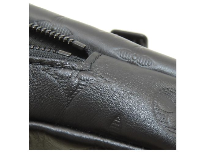 Borsa a Spalla Monogram Shadow Louis Vuitton Nero - vista 13