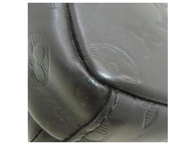 Borsa a Spalla Monogram Shadow Louis Vuitton Nero - vista 21