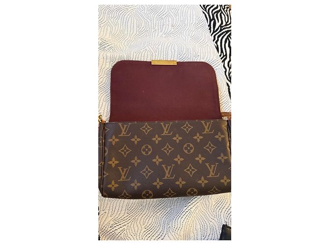 Borsa Louis Vuitton Monogram Favorite PM Marrone Monogramma - vista 13