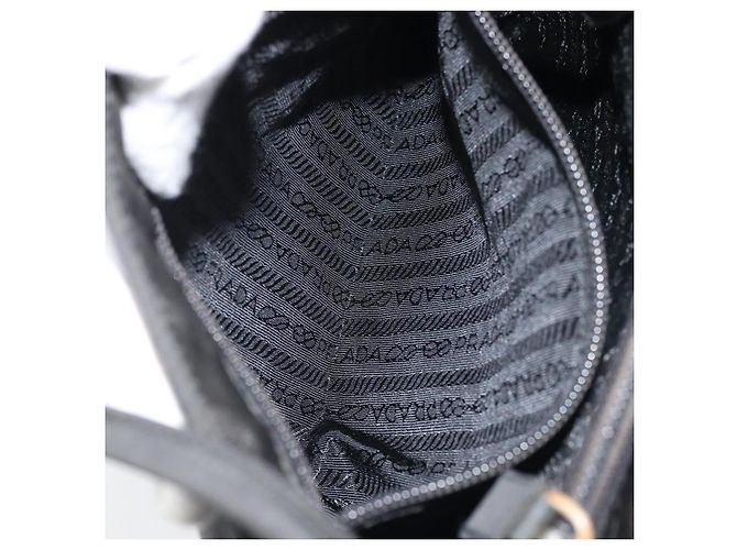 Prada Tote Bag aus schwarzem Nylon mit Silber authentisch 174562 - Ansicht 23