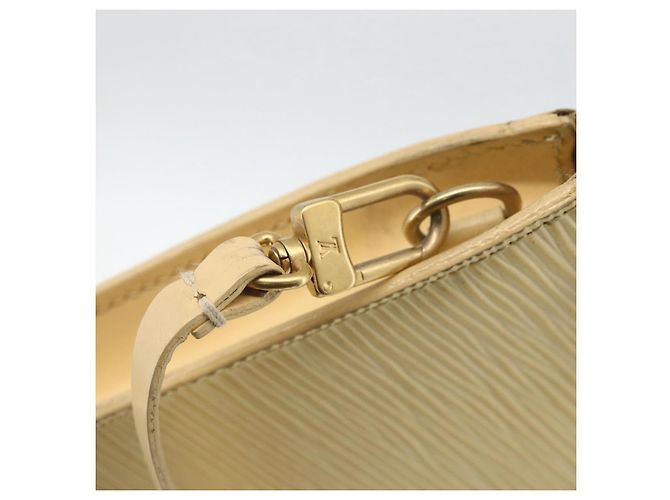 LOUIS VUITTON Pochette Accesorios Epi Vainilla M5294A LV Auth ka3515 - vista 18