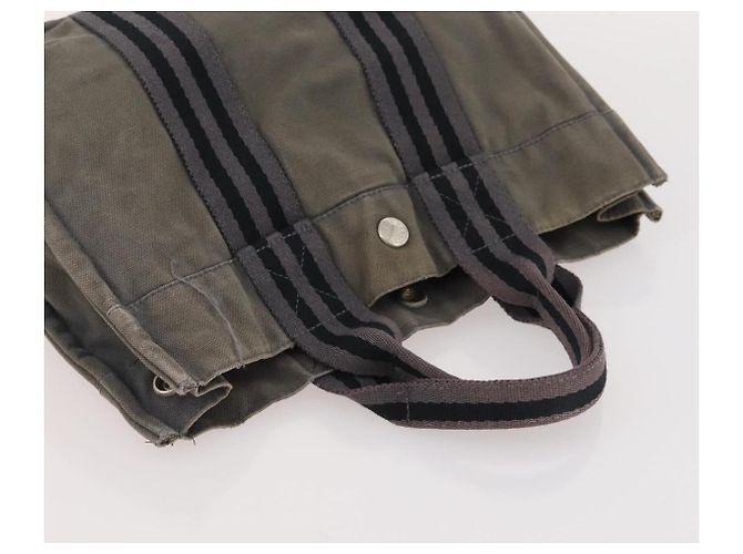 Bolsa de mão Burberrys Hermes Nova Check em lona nylon 4 peças Bege Cinza Auth BAZ311 Marrom - vista 18