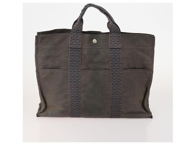 Bolsa de mão Burberrys Hermes Nova Check em lona nylon 4 peças Bege Cinza Auth BAZ311 Marrom - vista 3