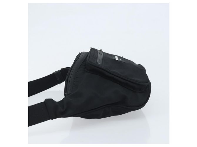 Borsa Body BALENCIAGA in nylon nero 482389 Auth BA11367 - vista 4