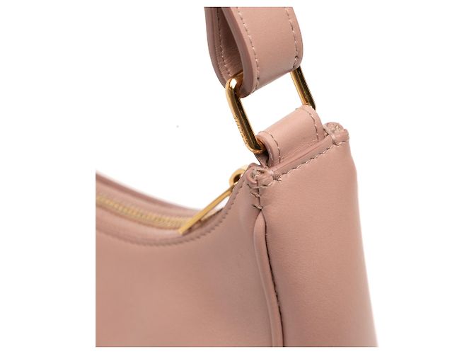 Céline Bolsa transversal Celine Medium em couro de vitela lisa Ava Rosa - vista 10