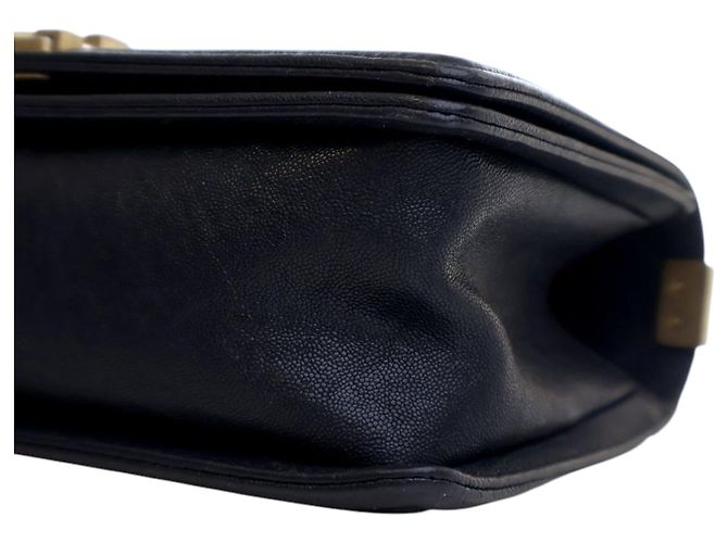 Chanel Old Medium Matelassé Caviar Boy con patta Blu - vista 10
