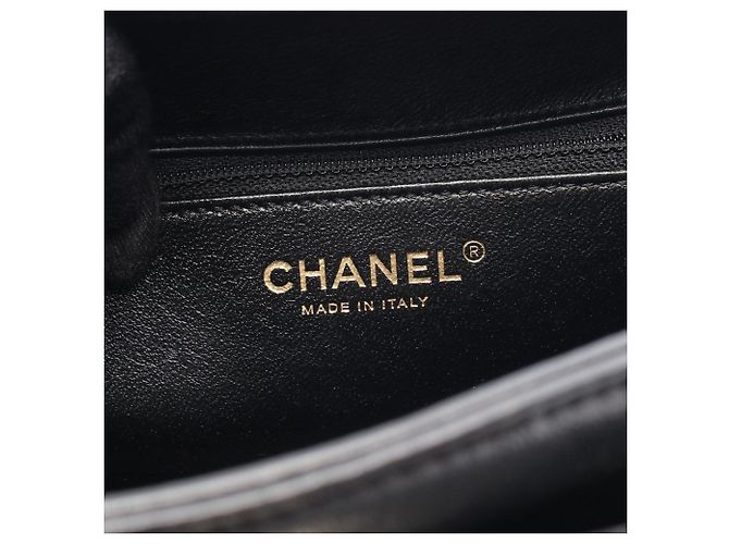 Vanity Vanité Chanel Large Caviar CC Filigree Noir - vue 4
