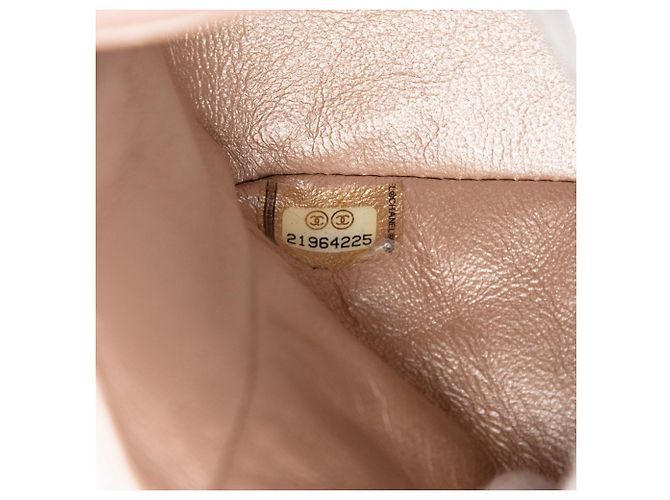 Chanel Medium Classic Cuero de ternera Efecto Pixel Doble solapa Rosa - vista 6