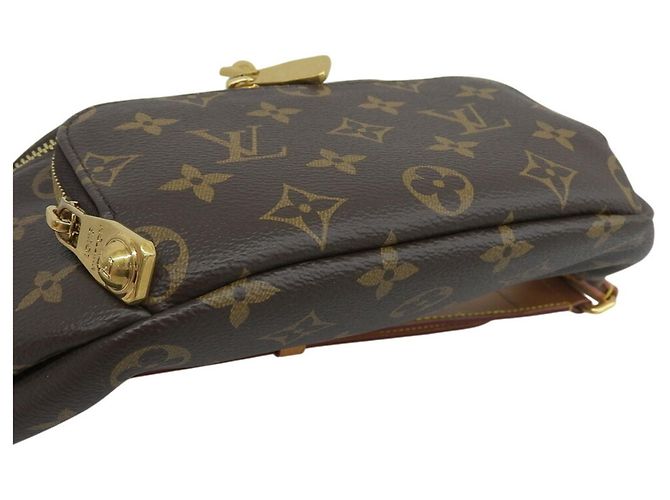 Bumbag Archive Rush Monogram Louis Vuitton Monogramma - vista 4