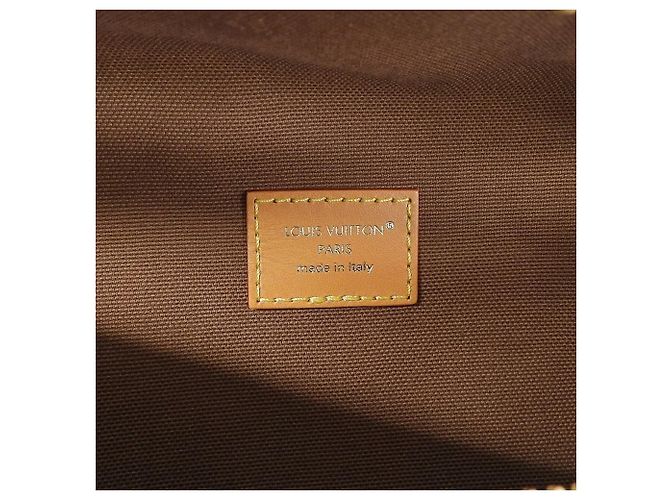 Bumbag Archive Rush Monogram Louis Vuitton Monogramma - vista 8
