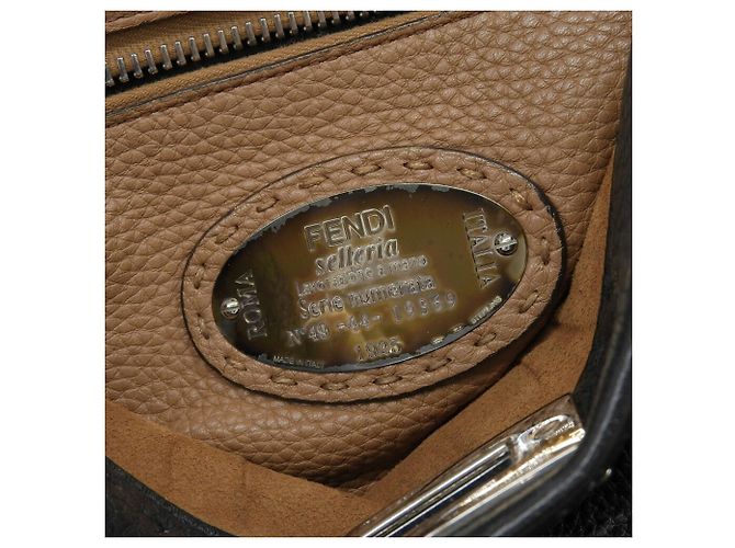 Borsa Fendi Peekaboo Medium Selleria Nero - vista 10