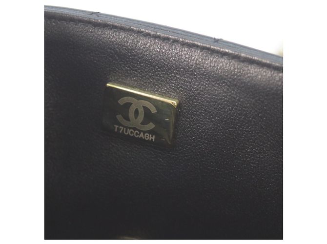 Timeless Borsa a Spalla Mini Matelassé in Pelle di Agnello Chanel Nero - vista 13