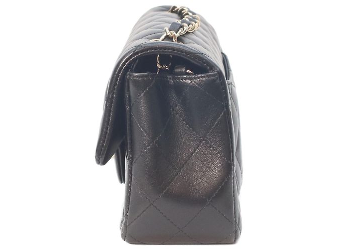 Timeless Borsa a Spalla Mini Matelassé in Pelle di Agnello Chanel Nero - vista 2