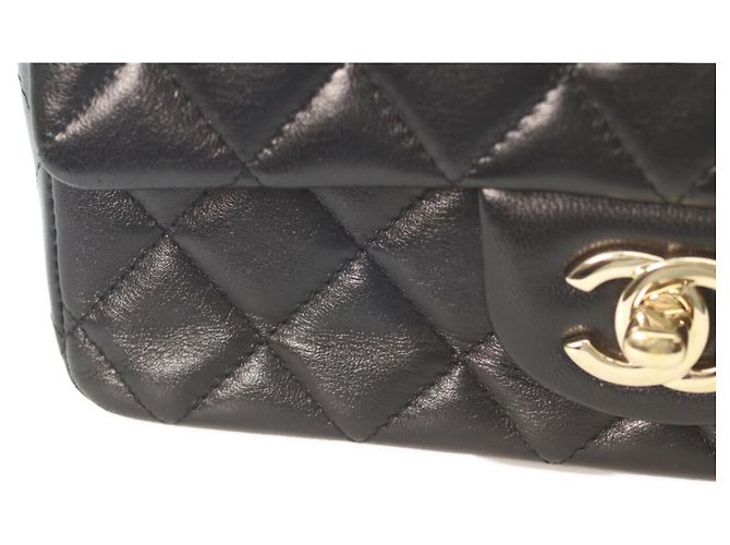 Timeless Borsa a Spalla Mini Matelassé in Pelle di Agnello Chanel Nero - vista 7