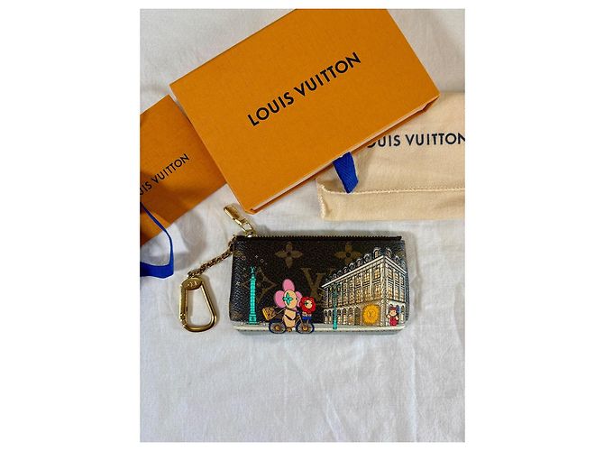 Pochette Clés "Paris Animation" de Louis Vuitton – Edición Limitada Castaño - vista 13
