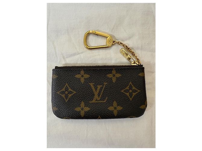 Pochette Clés "Paris Animation" de Louis Vuitton – Edición Limitada Castaño - vista 5