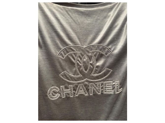 Sweat Chanel Argenté Taille 34 - vue 2