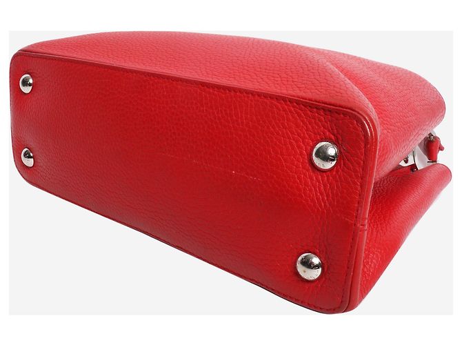 Louis Vuitton Borsa Capucines in pelle rossa - vista 4