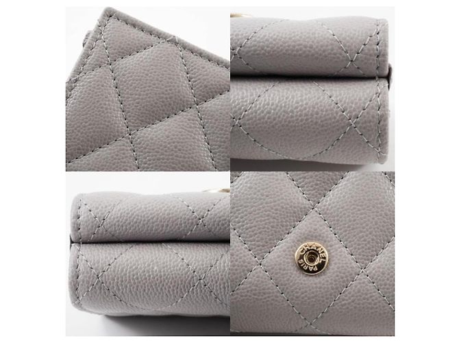 Billetera compacta de piel de caviar Chanel con tres pliegues Gris - vista 18