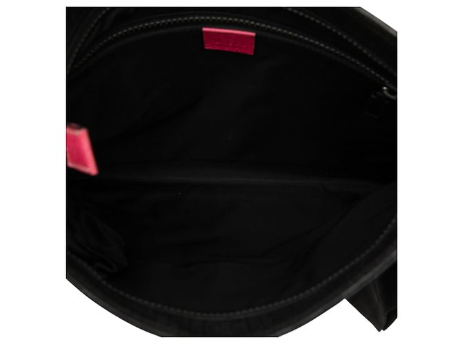 Borsa a tracolla Gucci in GG Supreme nera con logo del marchio. Nero - vista 4