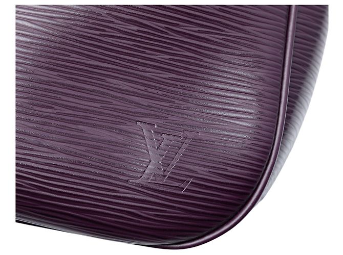 Louis Vuitton Passy PM in Epi Viola Porpora - vista 6
