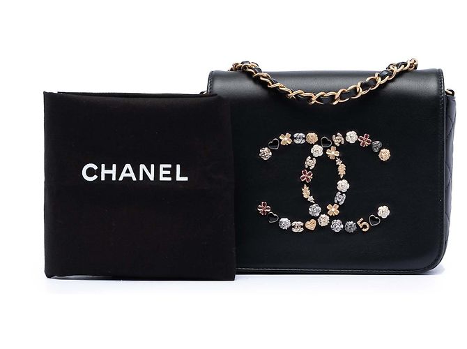 Sac à bandoulière en cuir d'agneau noir Chanel Lucky Charms - vue 8