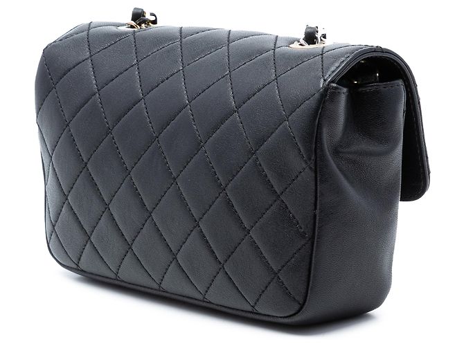 Chanel Bolsa de Couro de Corde Preta com Fecho Giratório e Trava Preto - vista 2