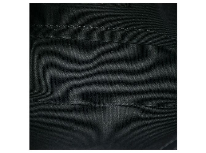 Chanel Bolsa de Couro de Corde Preta com Fecho Giratório e Trava Preto - vista 4