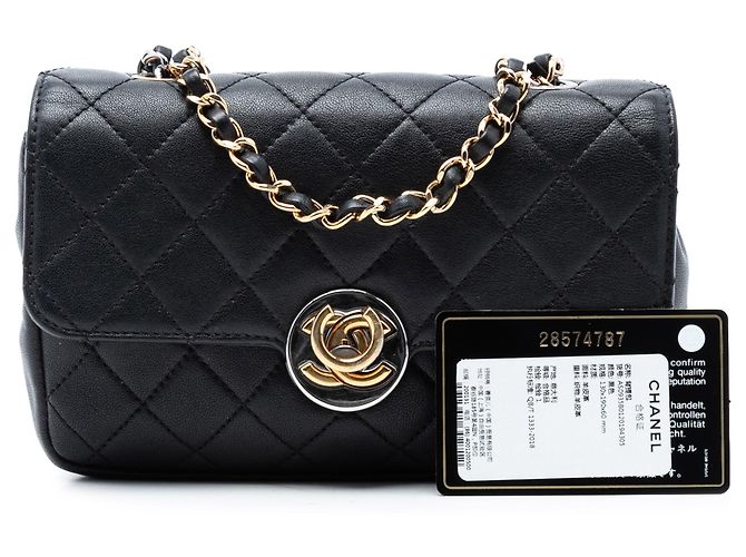 Chanel Bolsa de Couro de Corde Preta com Fecho Giratório e Trava Preto - vista 8